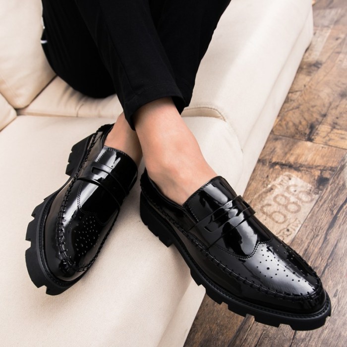 Thick soled men's dress shoes